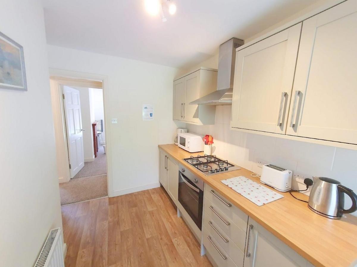 Bassett Flat With 2 Bedrooms And Superfast Wi-Fi Sittingbourne Εξωτερικό φωτογραφία