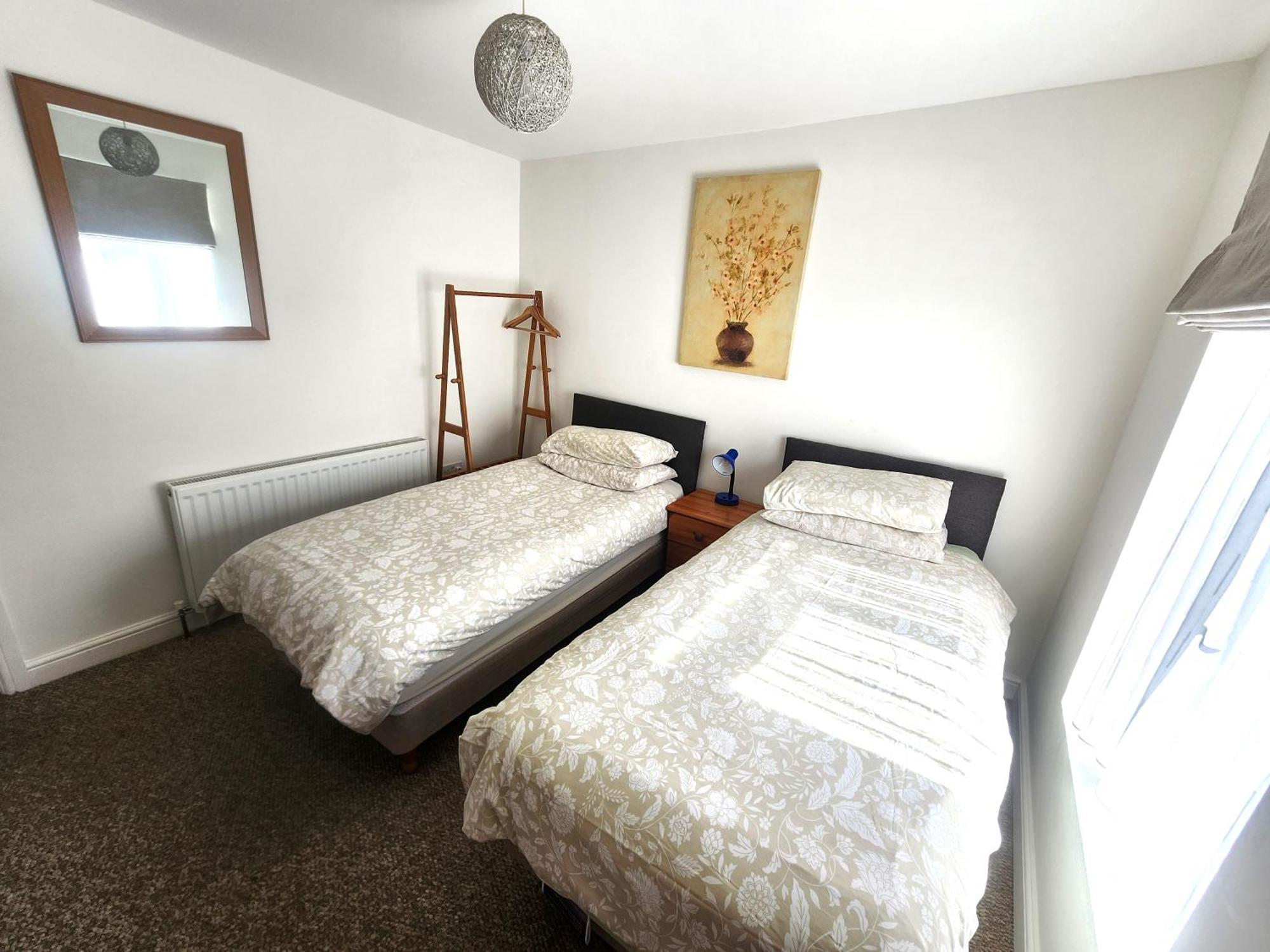 Bassett Flat With 2 Bedrooms And Superfast Wi-Fi Sittingbourne Εξωτερικό φωτογραφία